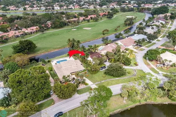 Deerfield Beach, FL 33442,2495 Lob Lolly Ln