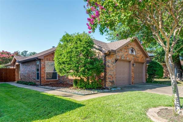 3864 Dalston Lane, Plano, TX 75023