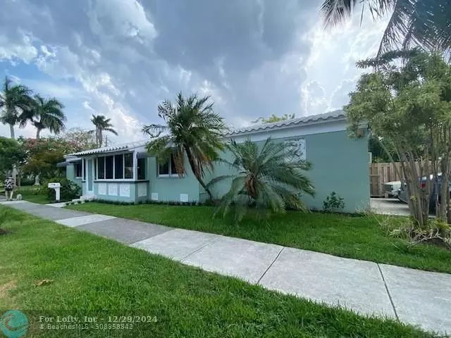 326 S 14th Ave, Hollywood, FL 33020