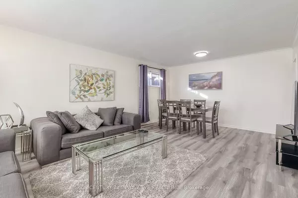 Toronto E08, ON M1M 2N2,106 Gradwell DR #Main