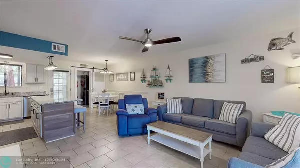 Panama City Beach, FL 32407,164 Robin Lane  #164