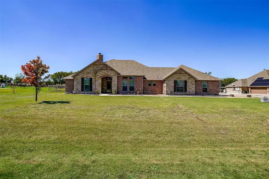 7429 Spring Ranch Court, Godley, TX 76044