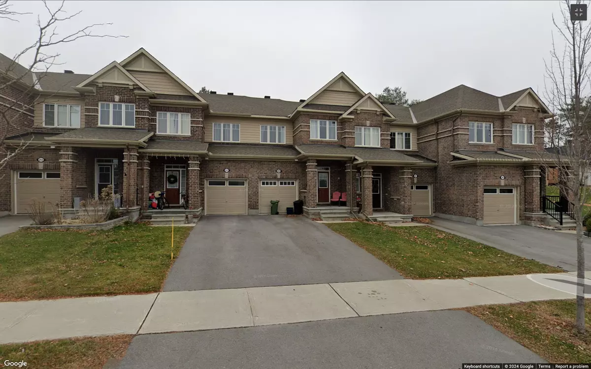 Stittsville - Munster - Richmond, ON K2S 0X8,209 HARTSMERE DR