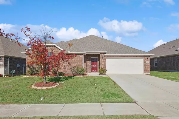 1329 Millican Lane, Aubrey, TX 76227