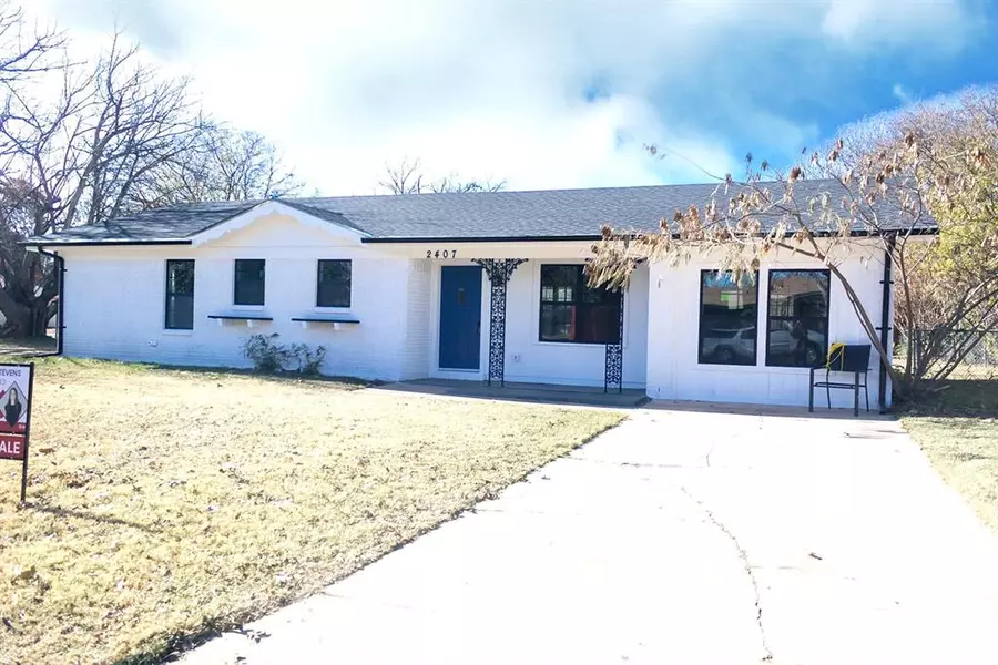 2407 12th Street, Brownwood, TX 76801