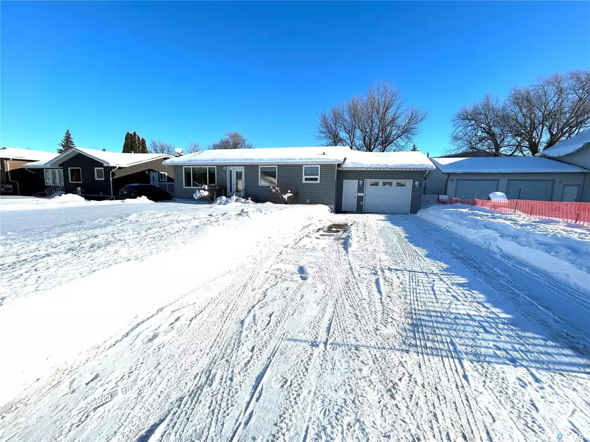 Moosomin, SK S0G 3N0,411 Cook ROAD