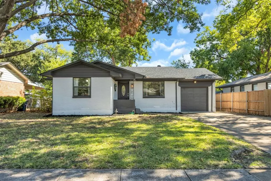 2472 Highwood Drive, Dallas, TX 75228