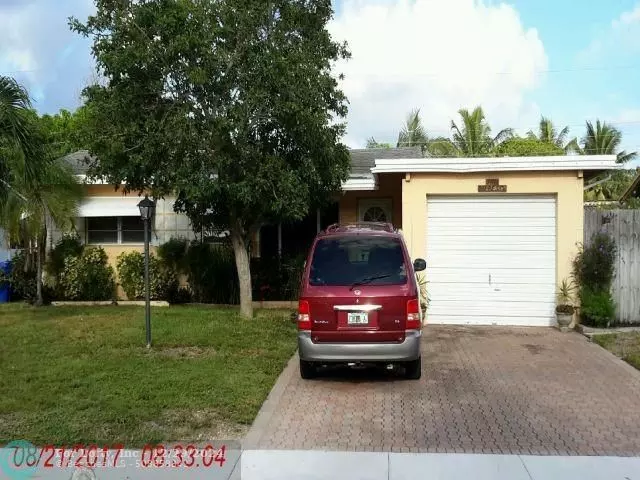 221 SW 28th Ter, Fort Lauderdale, FL 33312