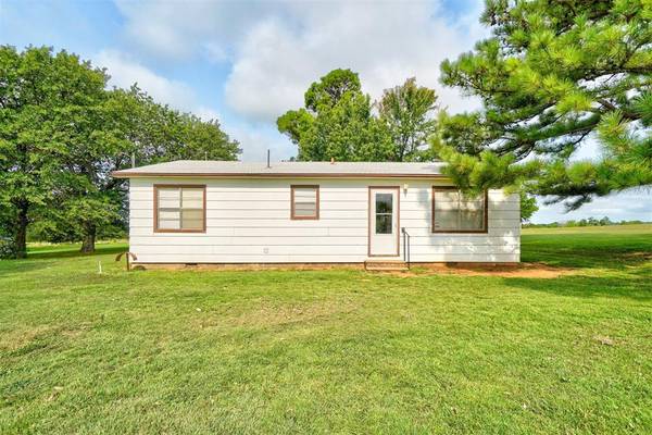 28478 E County Road 1610 Road,  Elmore City,  OK 73433