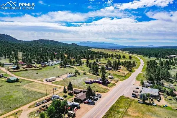 Lake George, CO 80827,38283 Highway 24