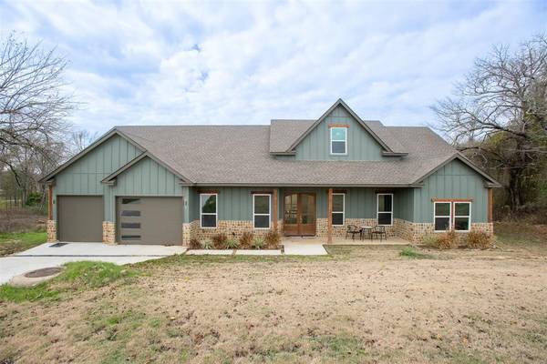 200 Splitrail Drive, Mabank, TX 75143