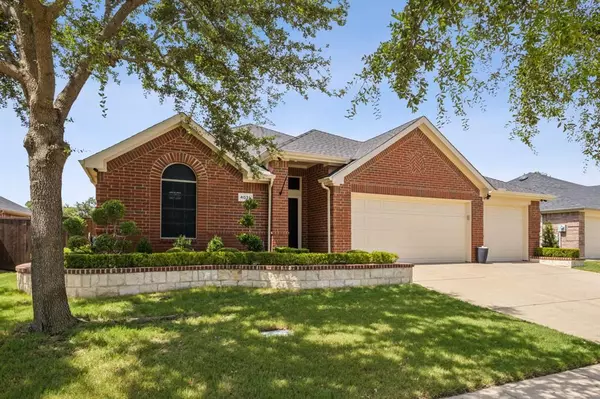 4031 Heavenly Way, Heartland, TX 75126