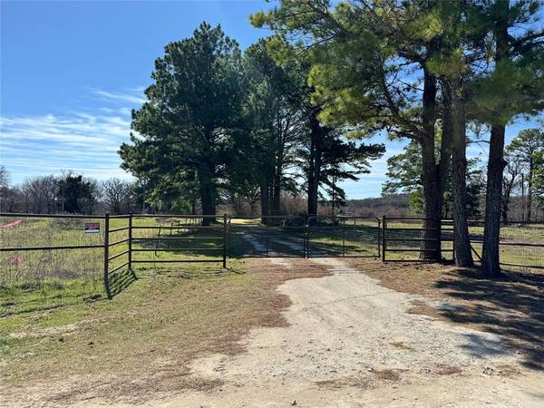 Gainesville, TX 76240,TBD Lot 2 CR 220