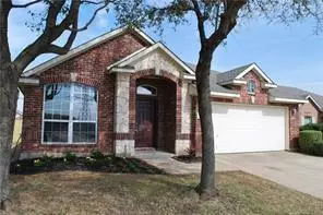 2756 Sweetbriar Lane, Grand Prairie, TX 75052