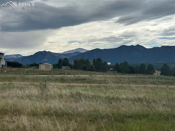 Colorado Springs, CO 80921,505 Struthers LOOP