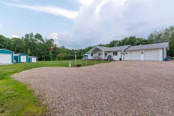 202 Lakeshore DR, Brightsand Lake, SK S0M 2T0