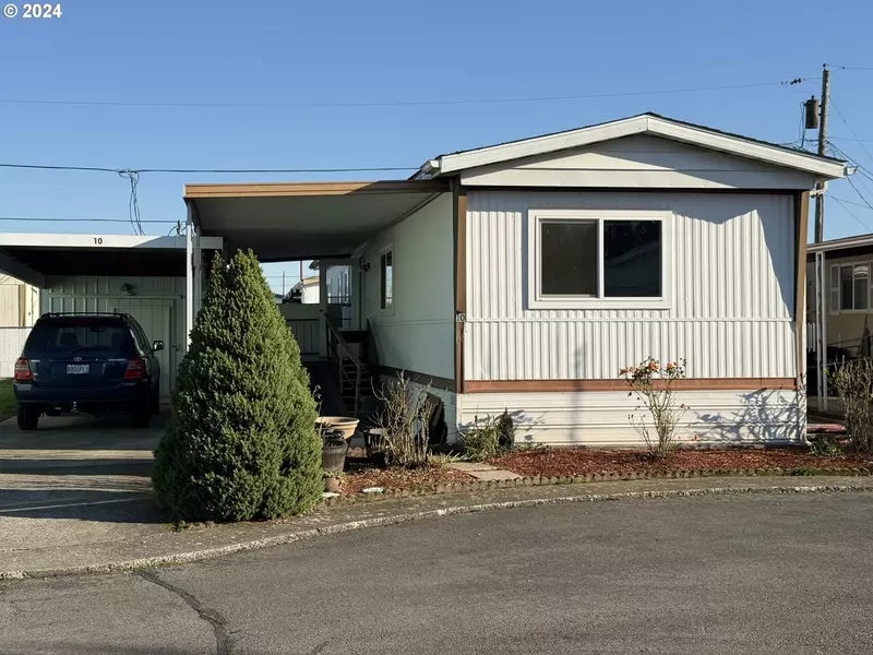 5552 PORTLAND RD NE #10, Salem, OR 97305