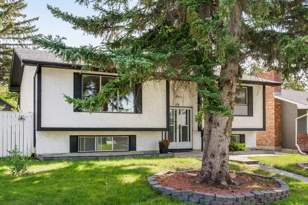 Calgary, AB T2J 3E5,79 Lake Sylvan Close SE