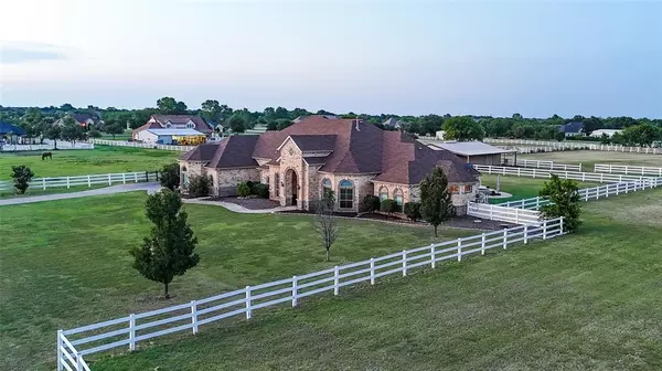 Haslet, TX 76052,13248 Willow Creek Drive