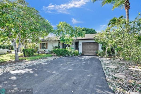 9761 NW 24th St, Coral Springs, FL 33065