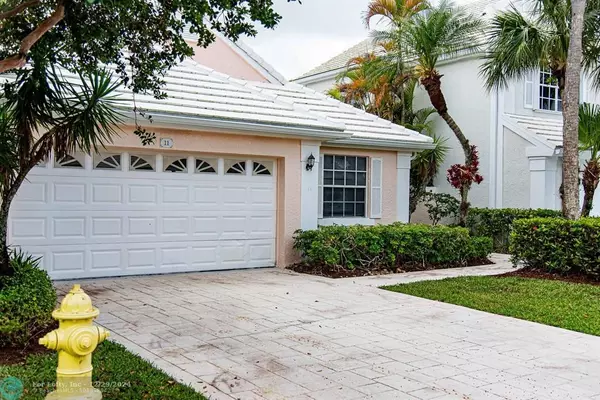 Palm Beach Gardens, FL 33418,11 Blenheim Ct