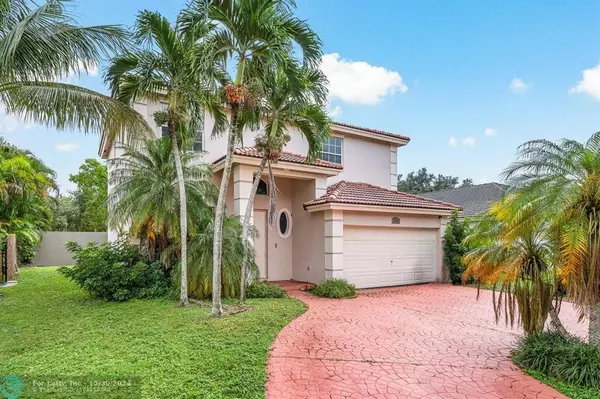 5840 SW 102nd Ave, Cooper City, FL 33328