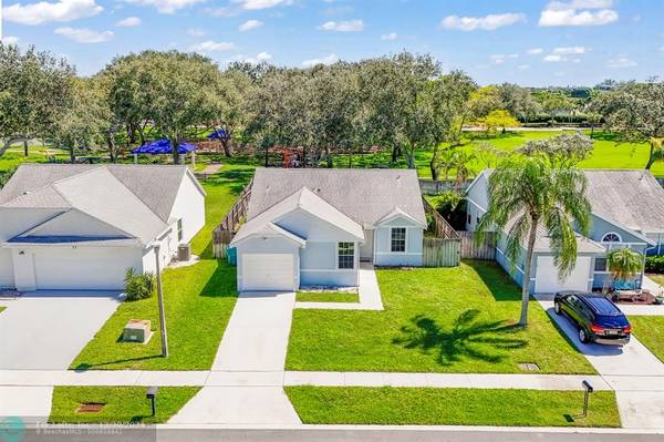 14 Misty Meadow Drive, Boynton Beach, FL 33436