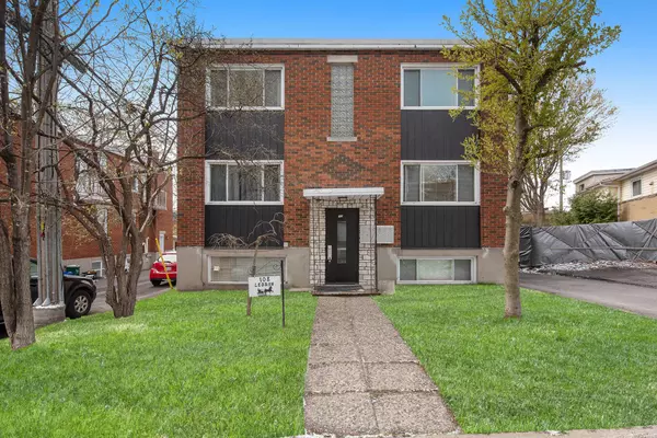 108 Lebrun ST #5, Vanier And Kingsview Park, ON K1L 5C9