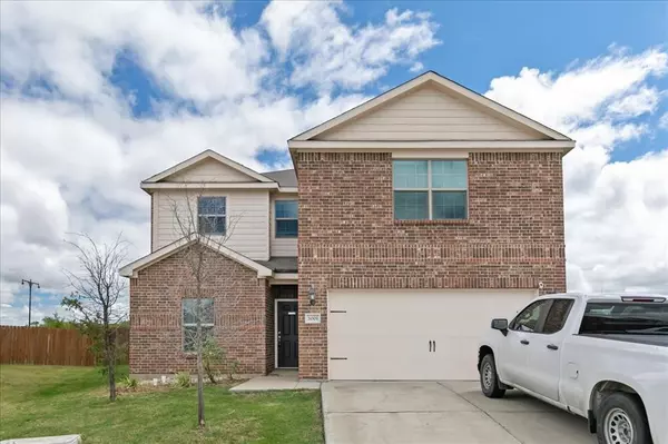 3001 Hereford Drive, Forney, TX 75126