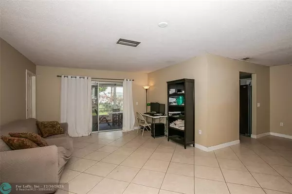 Sunrise, FL 33322,9870 NW 25th Ct