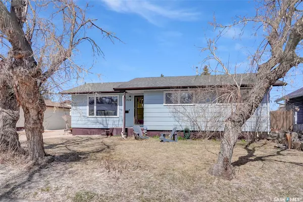 Moose Jaw, SK S6H 5B6,924 Iroquois STREET W