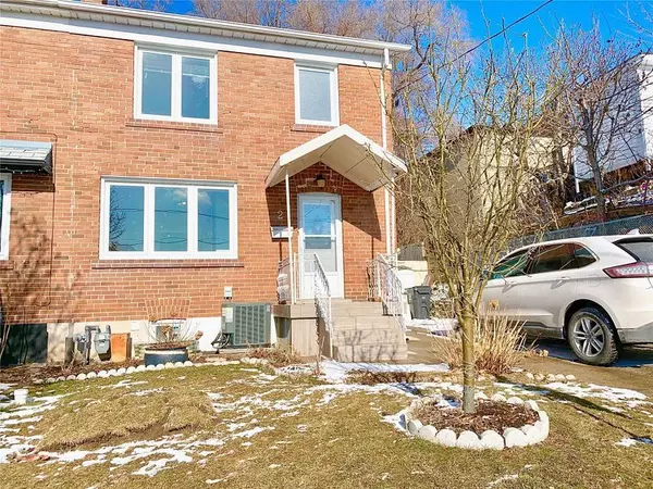 2 Keith AVE #1-Lower, Toronto W03, ON M6E 2C5