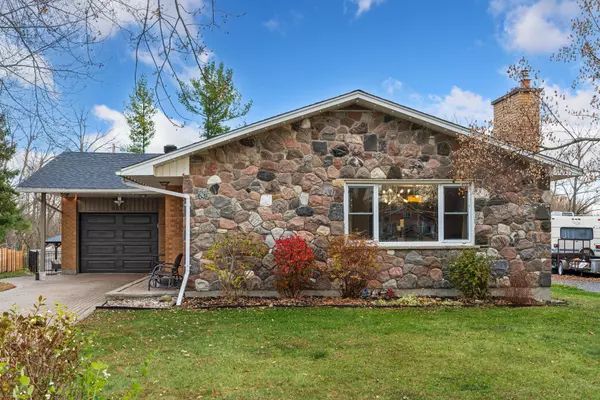 Manotick - Kars - Rideau Twp And Area, ON K0A 2T0,6654 Carolin CT