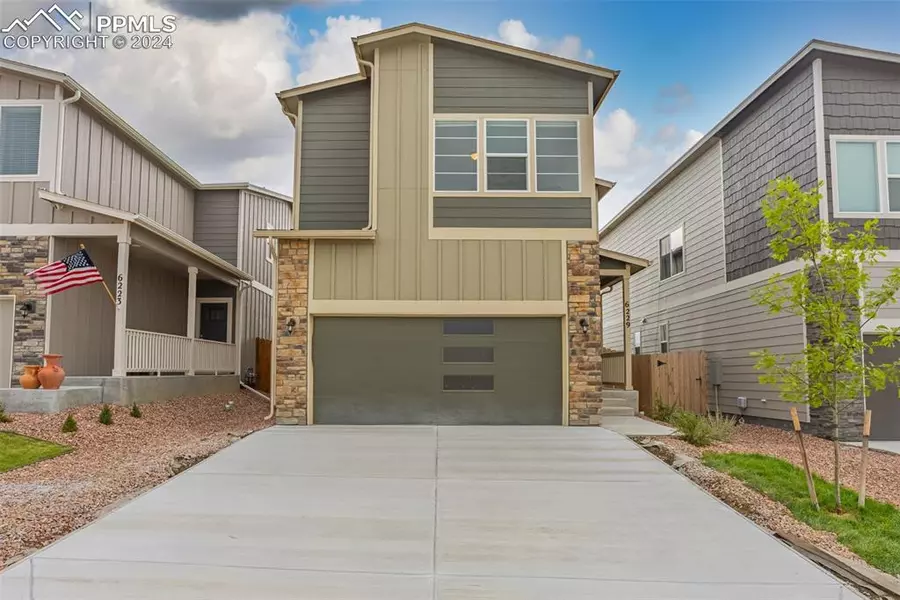 6229 Godwit LN, Colorado Springs, CO 80925