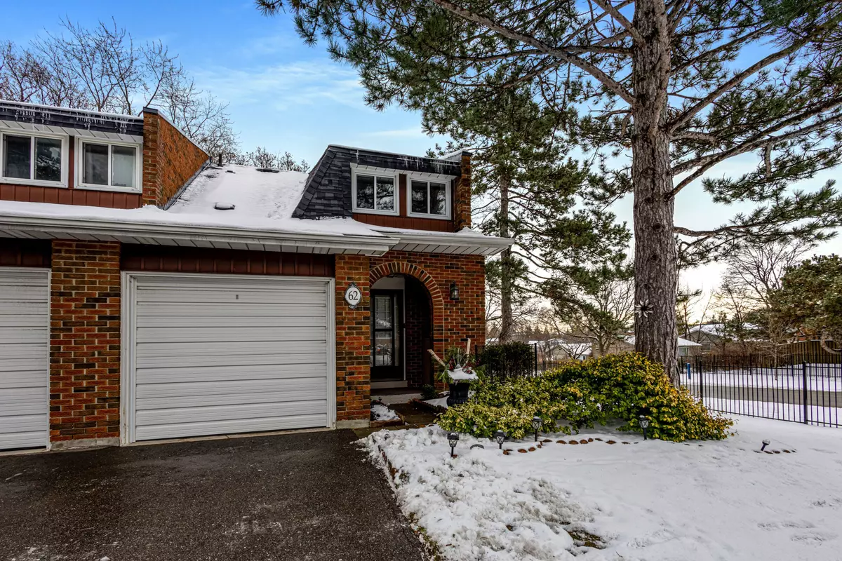 Peel, ON L5L 3Z8,3351 Hornbeam CRES #62