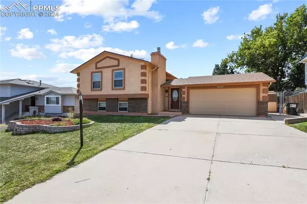 Colorado Springs, CO 80911,5435 Espano DR