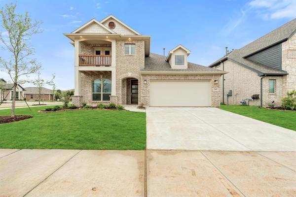 2601 Emerald Trace Drive, Denton, TX 76226