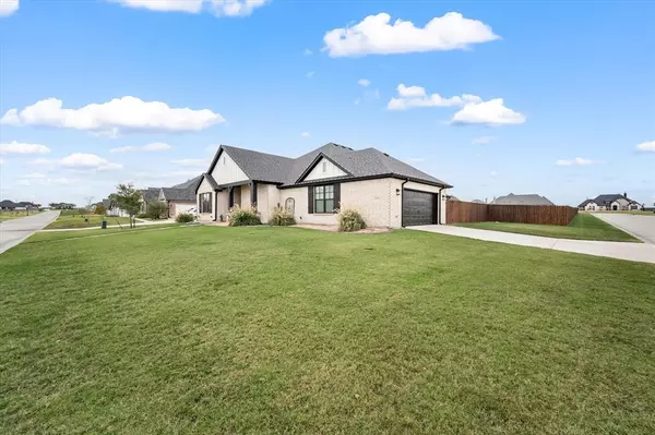 Justin, TX 76247,8909 Lazy Oak Drive