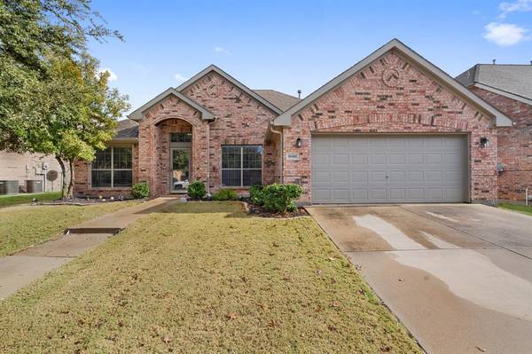 15432 Landing Creek Lane, Fort Worth, TX 76262