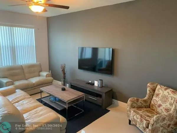 Kissimmee, FL 34746,3201 Tocoa Circle  #3