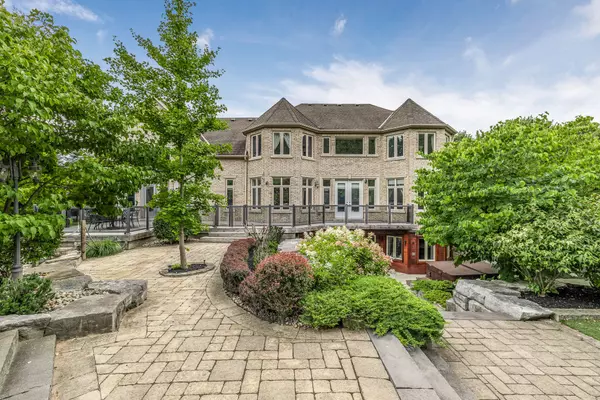 Whitchurch-stouffville, ON L4A 2L4,30 Sandy Ridge CT