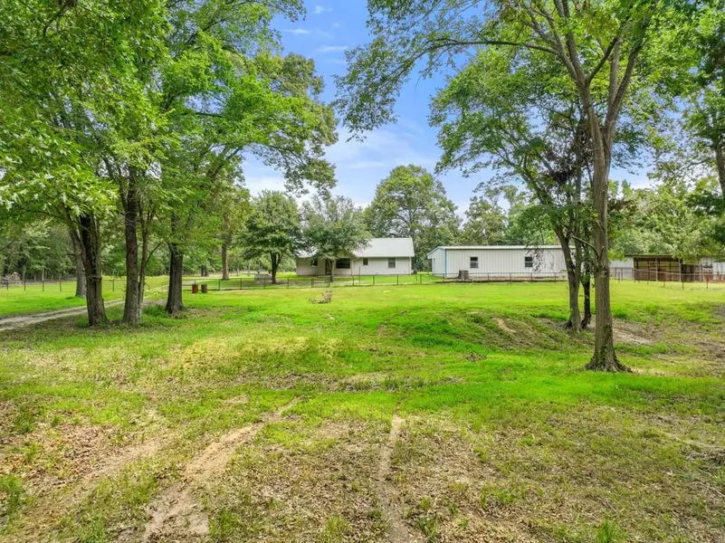 3755 VZ CR 1712, Grand Saline, TX 75140