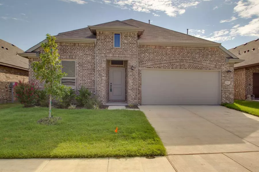 7612 Spring Drive, Watauga, TX 76148