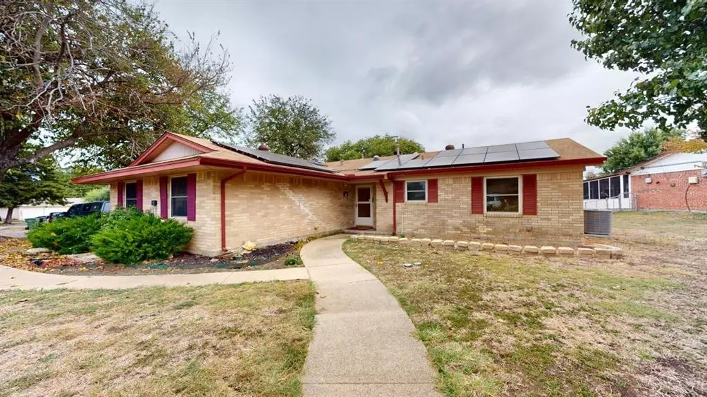 1904 Mars Drive, Garland, TX 75040