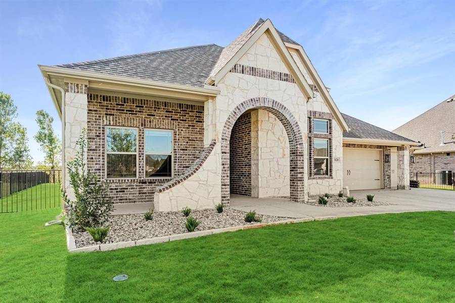 3120 Ferry Boat Lane, Granbury, TX 76049