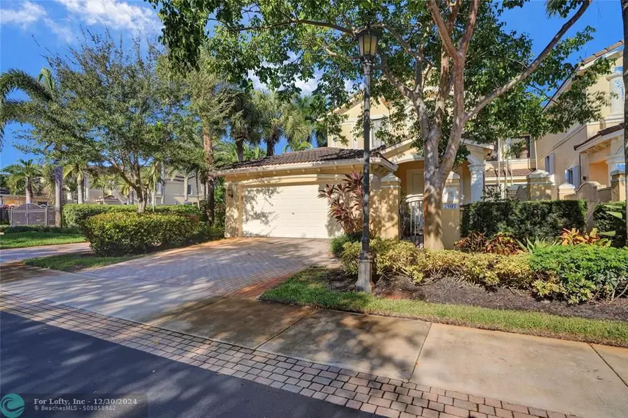 1507 Passion Vine Cir  #1-3, Fort Lauderdale, FL 33326