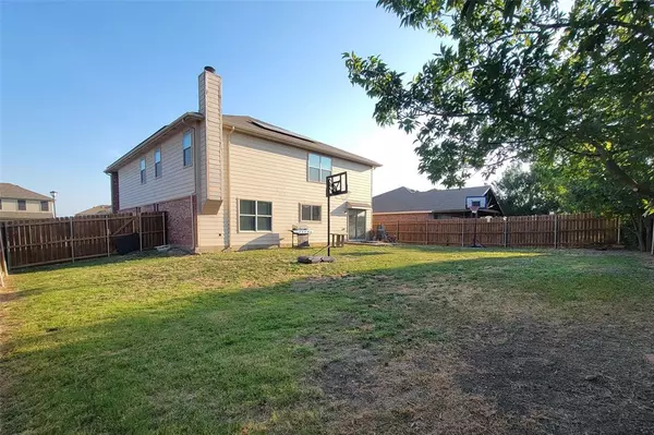 Krum, TX 76249,1631 Santa Fe Trail