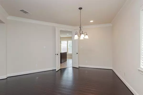 Plano, TX 75074,600 Director Avenue