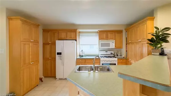 Goderich, ON N7A 4M6,301 BETHUNE CRES