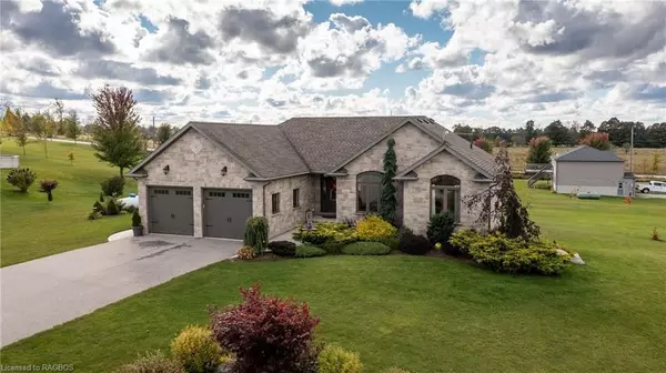 106 NEERHOF LN, Georgian Bluffs, ON N4K 5N7